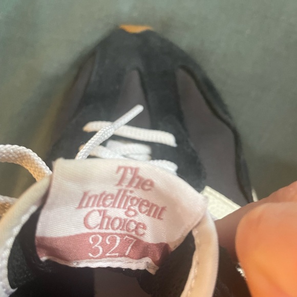 New Balance navy and white Athletic Shoes - Picture 5 of 6